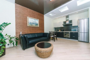 One bedroom. Luxe. 59 Zhylyanska St. Diplomat Hall